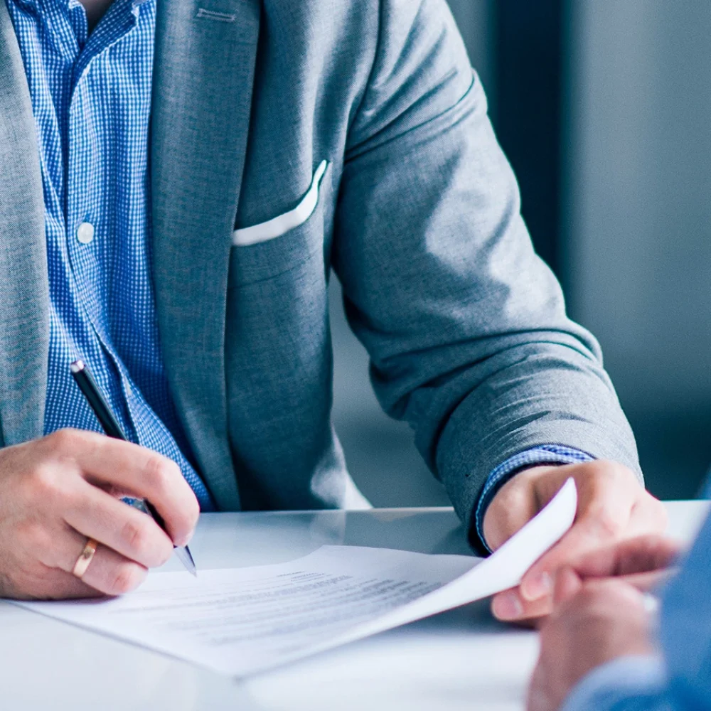 Consultanţă-achiziţii-publice-achiziţii-lucrări-şi-servicii